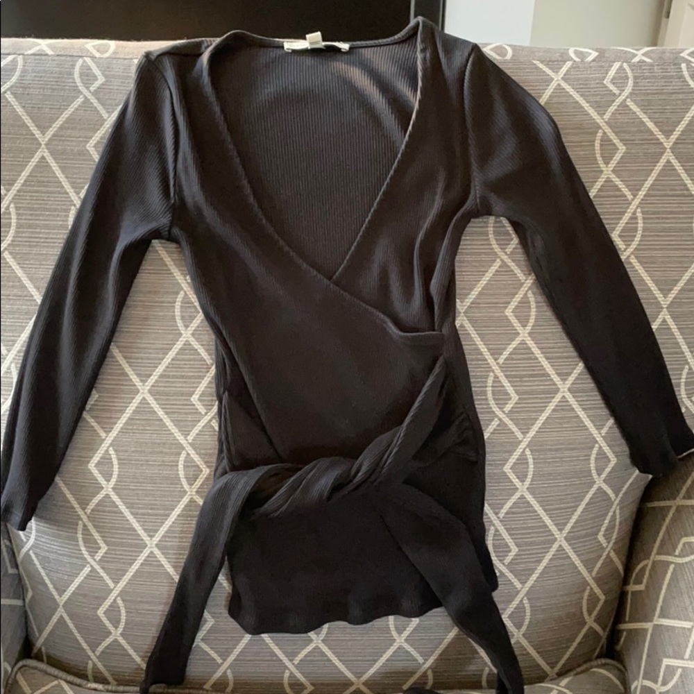 Express Wrap Top - Picture 2 of 5
